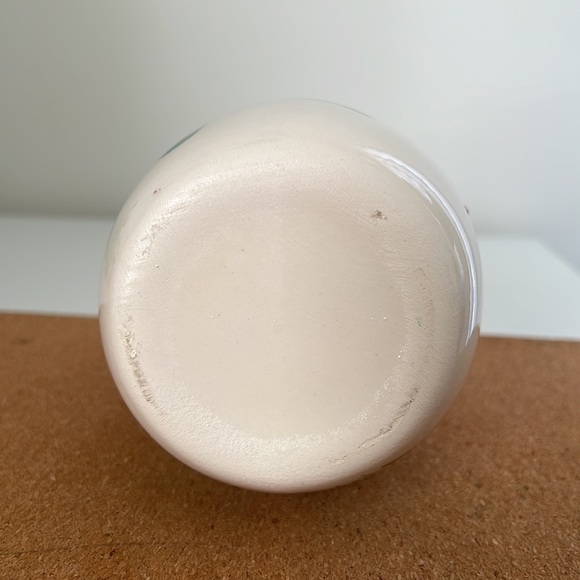 Handmade White Vase with Flower Design - Picture 5 of 5